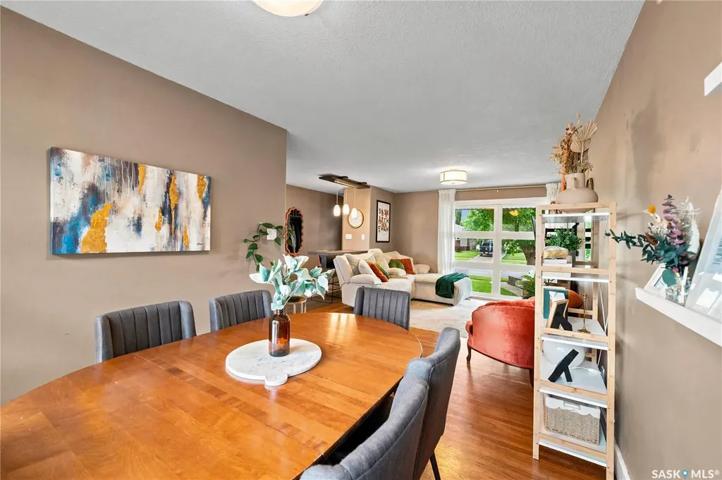 607 E 18th Avenue Regina SK S4N 1E6
