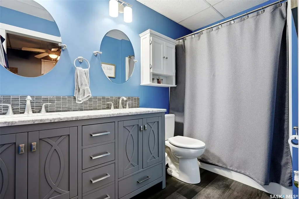1207 5th Avenue Regina Beach SK S0G 4C0