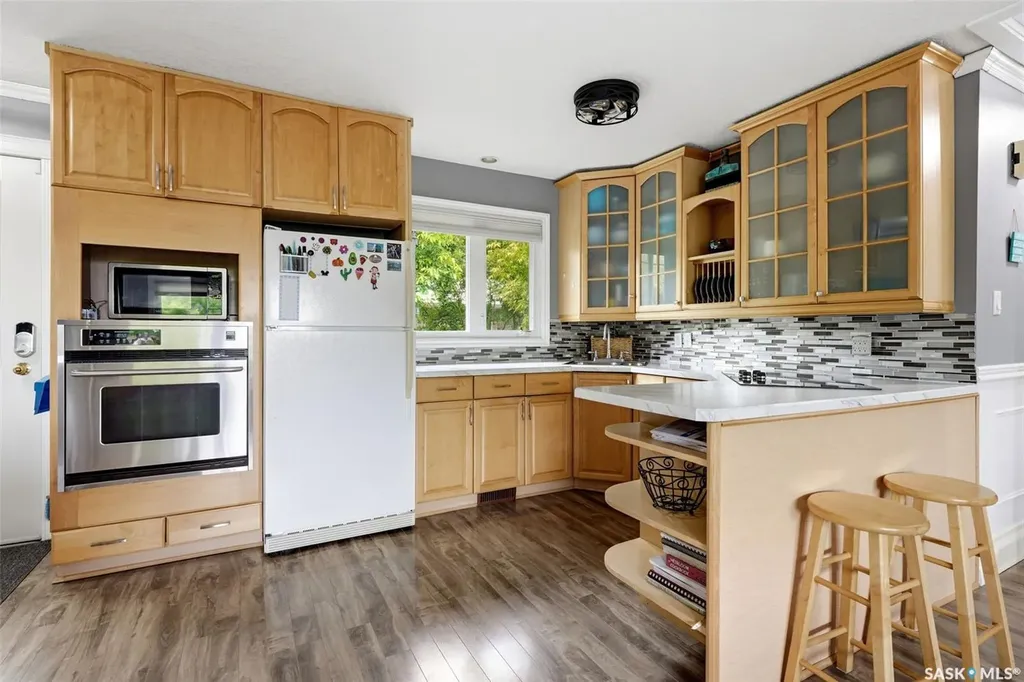 1207 5th Avenue Regina Beach SK S0G 4C0