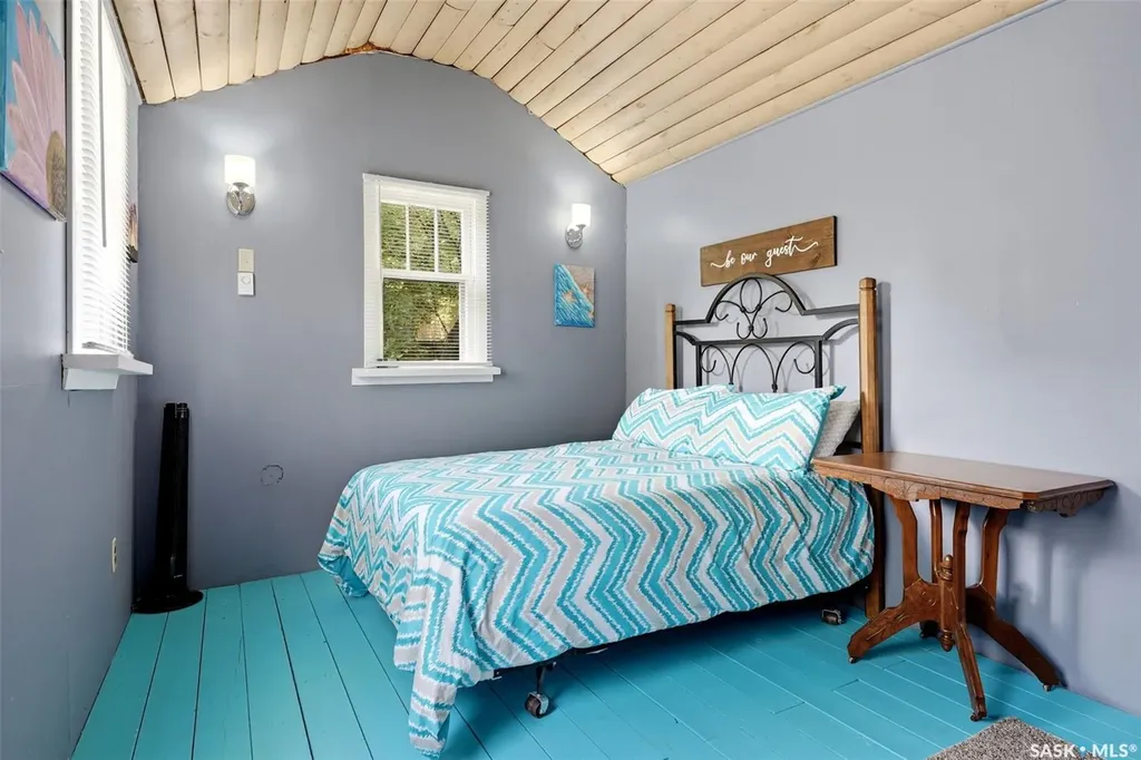 1207 5th Avenue Regina Beach SK S0G 4C0