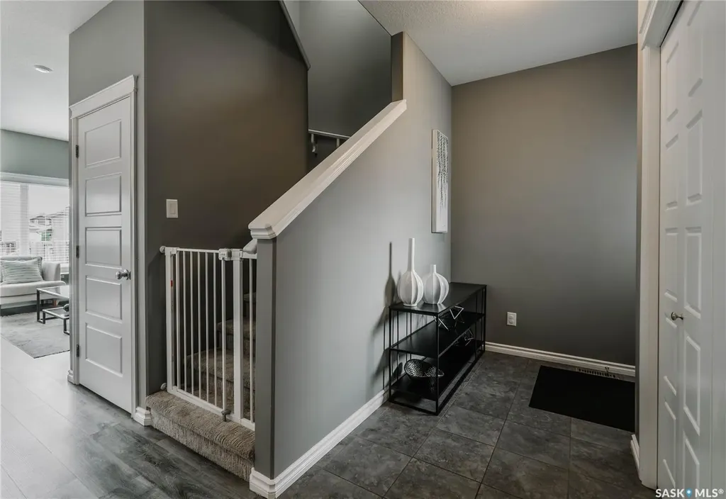 419 Veltkamp Crescent Saskatoon SK S7T 0S2
