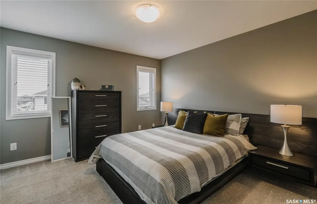419 Veltkamp Crescent Saskatoon SK S7T 0S2