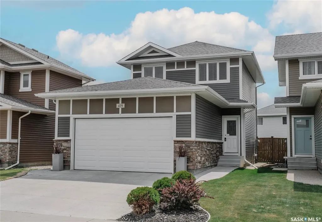 419 Veltkamp Crescent Saskatoon SK S7T 0S2