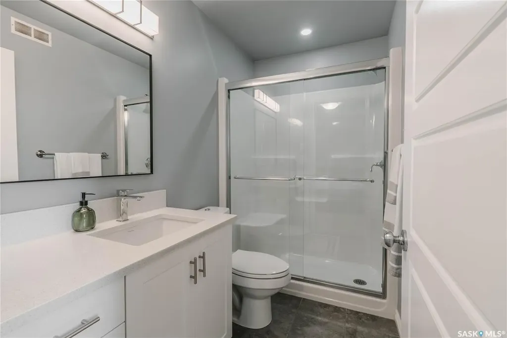 419 Veltkamp Crescent Saskatoon SK S7T 0S2
