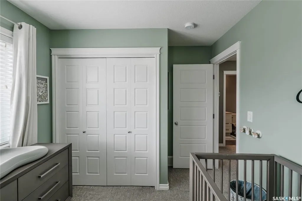 419 Veltkamp Crescent Saskatoon SK S7T 0S2