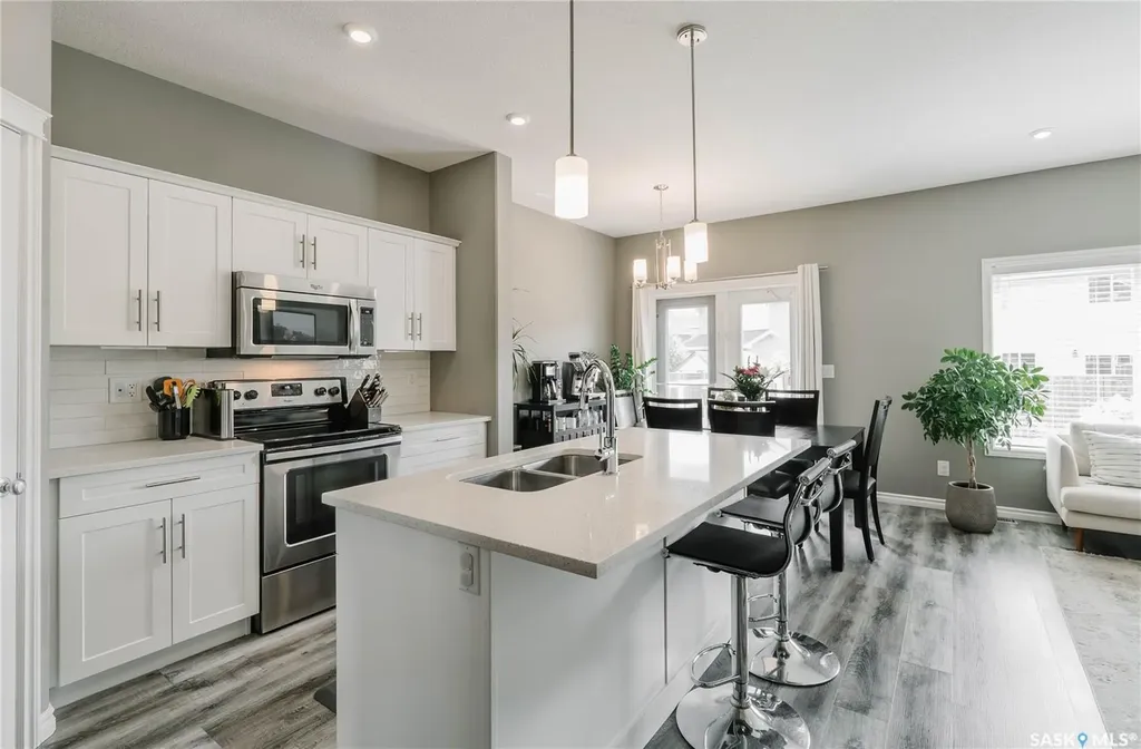 419 Veltkamp Crescent Saskatoon SK S7T 0S2