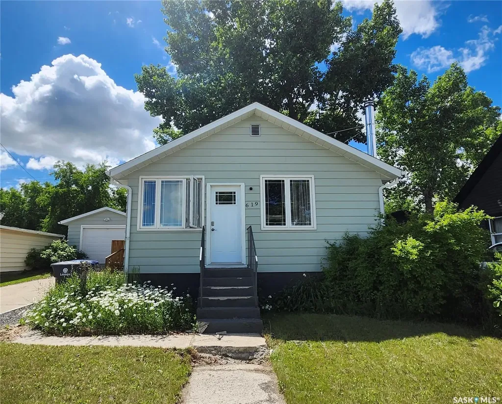 619 Atlantic Avenue Kerrobert SK S0L 1R0