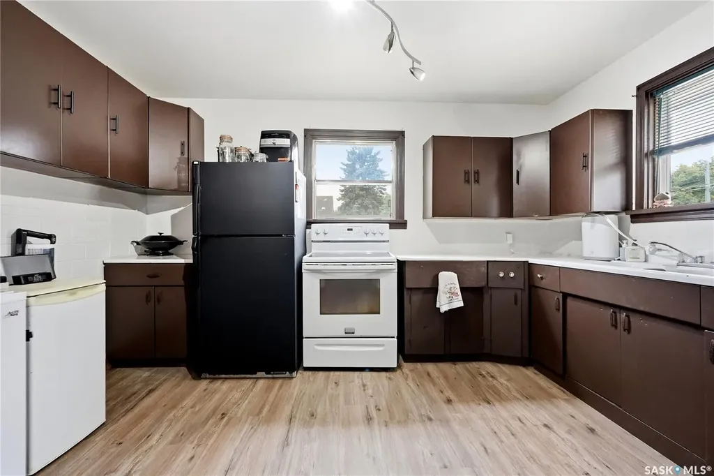 1701 C Avenue N Saskatoon SK S7L 1L6