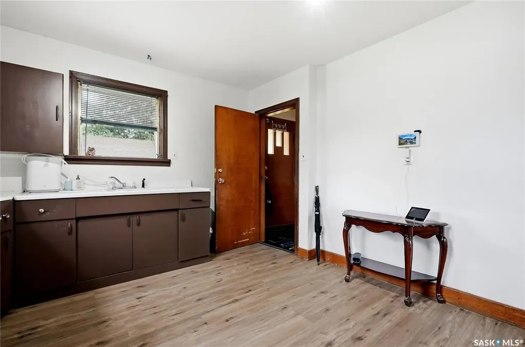 1701 C Avenue N Saskatoon SK S7L 1L6