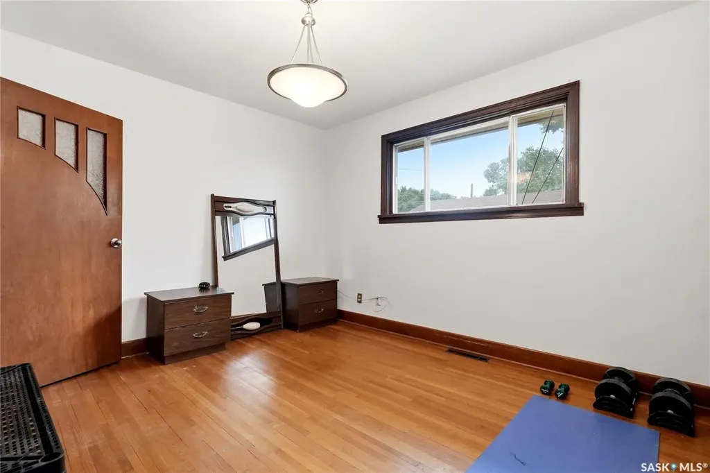 1701 C Avenue N Saskatoon SK S7L 1L6