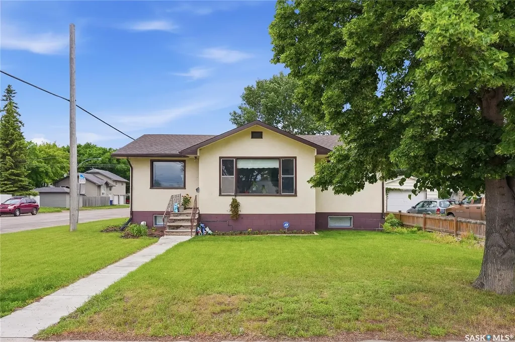 1701 C Avenue N Saskatoon SK S7L 1L6