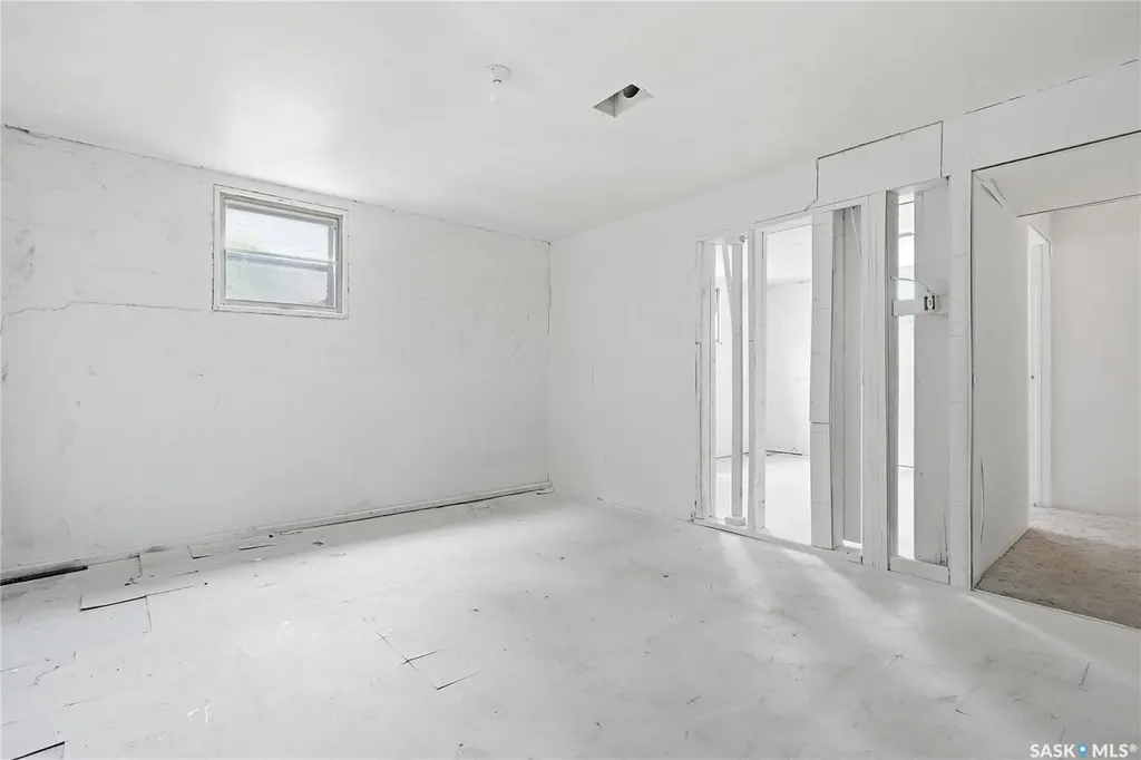 1701 C Avenue N Saskatoon SK S7L 1L6