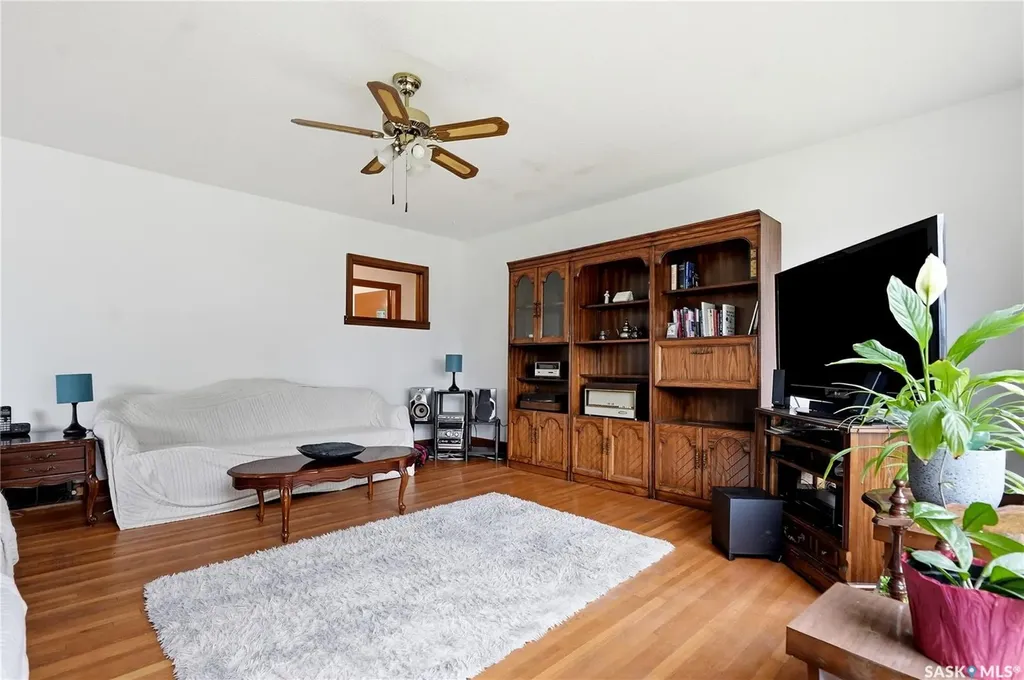 1701 C Avenue N Saskatoon SK S7L 1L6