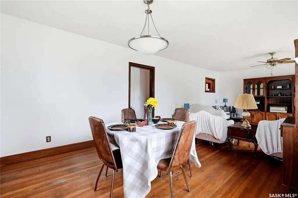 1701 C Avenue N Saskatoon SK S7L 1L6