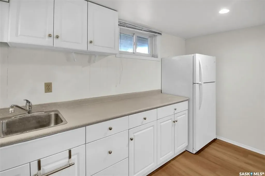 312 Mckinnon Avenue S Saskatoon SK S7N 1J6