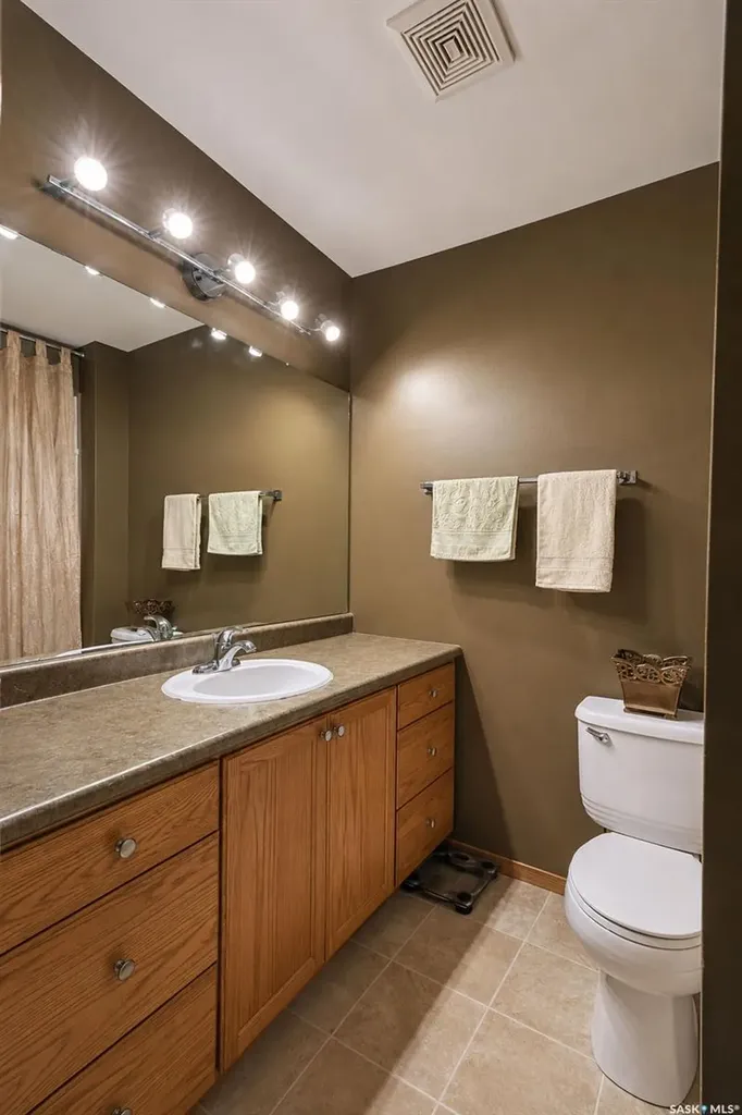 3143 Weir Road Prince Albert SK S6V 0A5