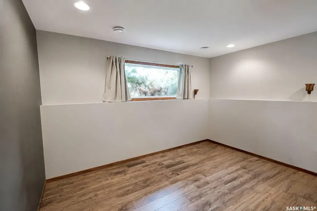3143 Weir Road Prince Albert SK S6V 0A5