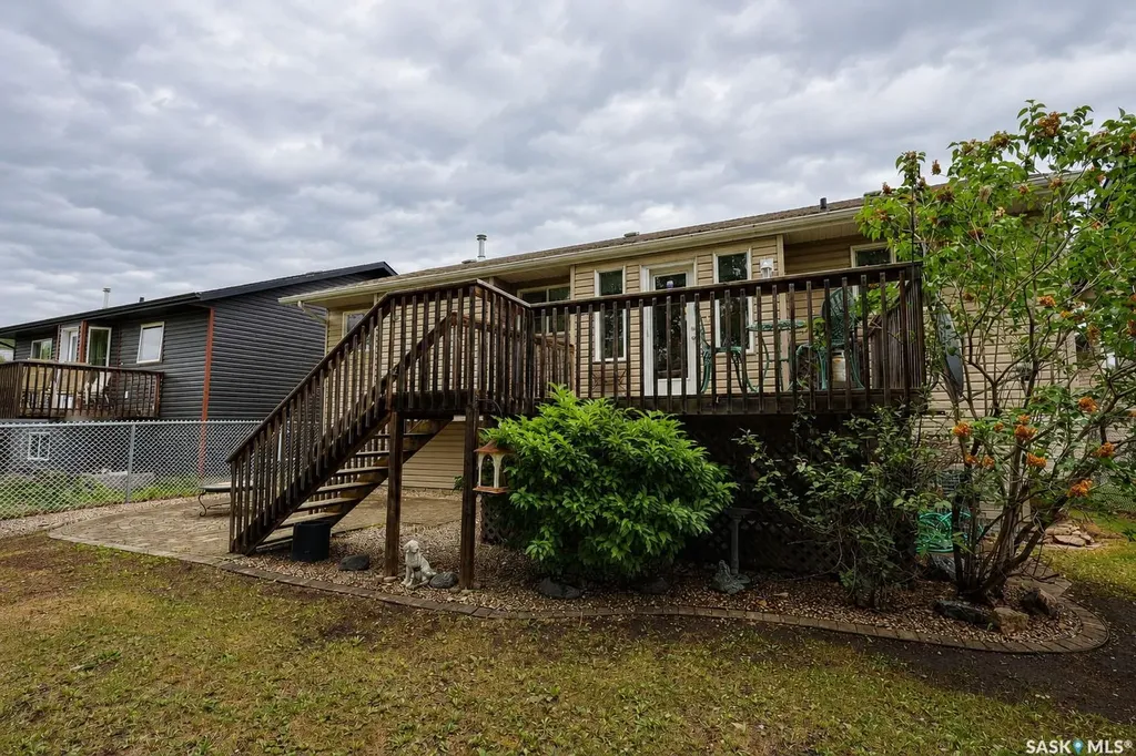 3143 Weir Road Prince Albert SK S6V 0A5