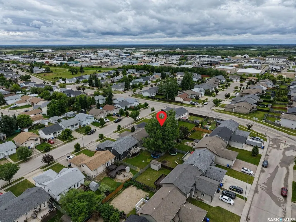 3143 Weir Road Prince Albert SK S6V 0A5