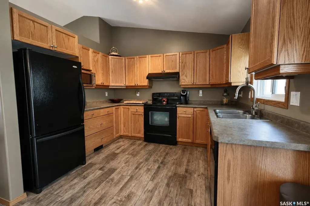 3143 Weir Road Prince Albert SK S6V 0A5