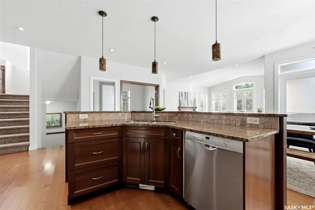 8025 Wascana Gardens Crescent Regina SK S4V 1G8