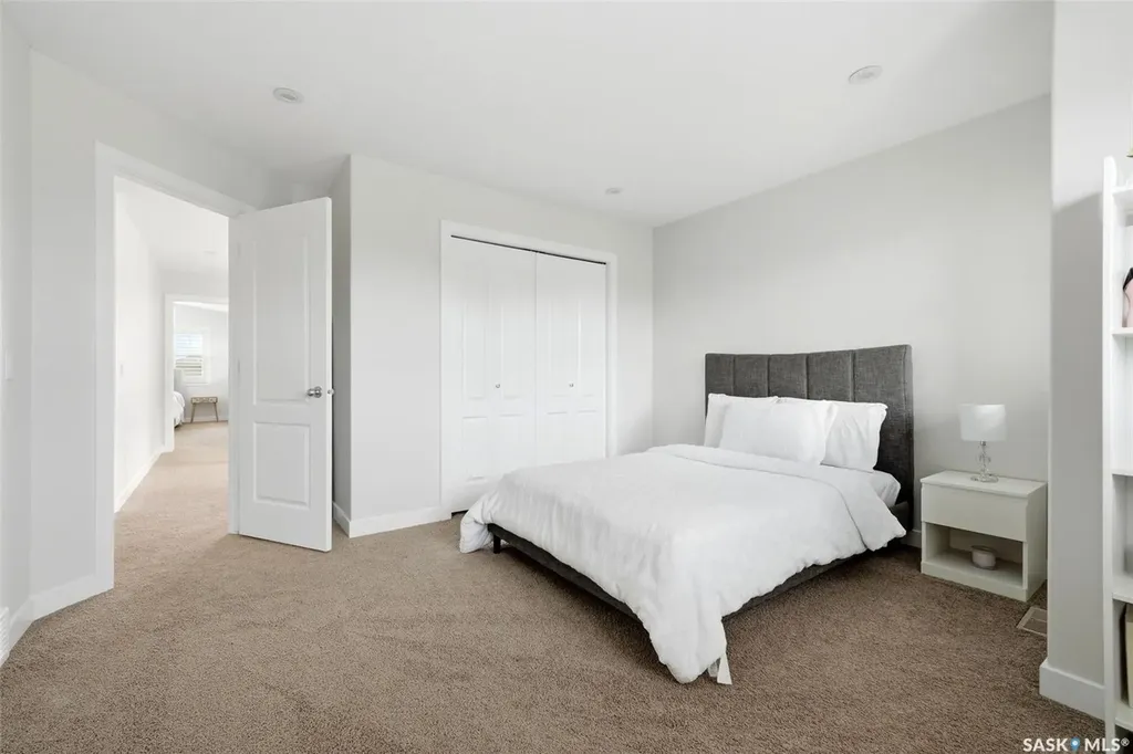 8025 Wascana Gardens Crescent Regina SK S4V 1G8