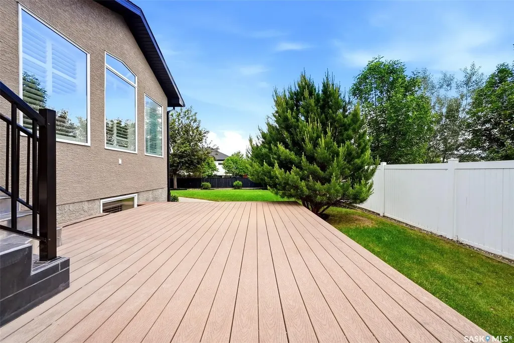 8025 Wascana Gardens Crescent Regina SK S4V 1G8