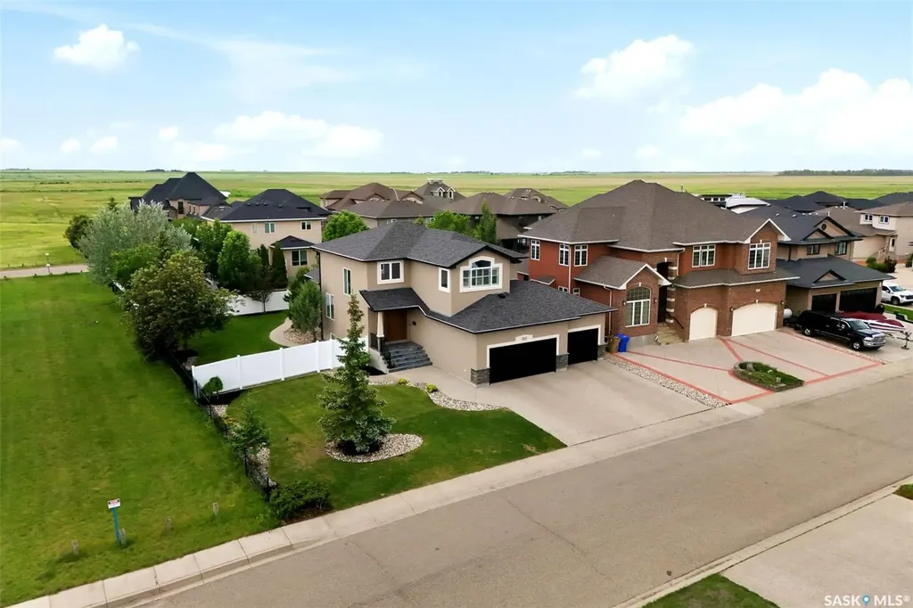 8025 Wascana Gardens Crescent Regina SK S4V 1G8