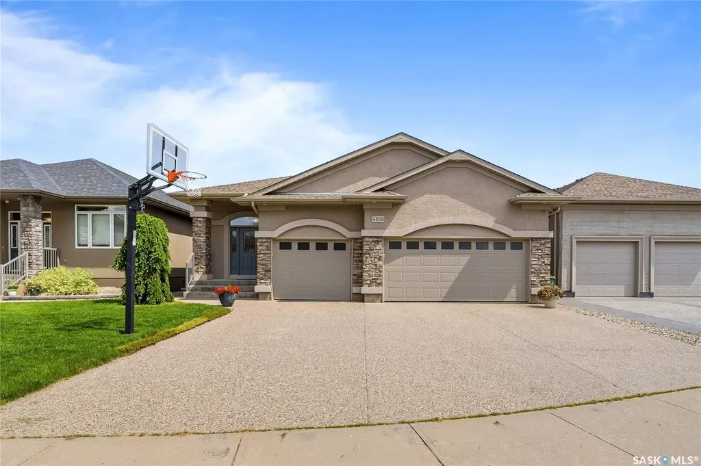4559 Cudmore Crescent Regina SK S4X 0B7