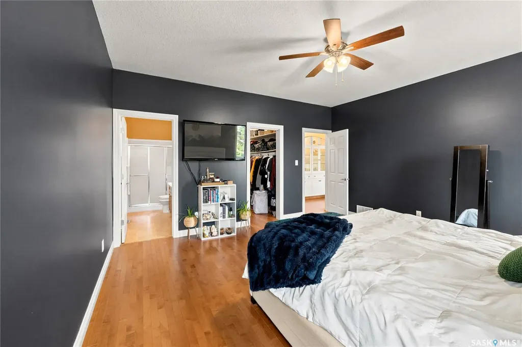 4559 Cudmore Crescent Regina SK S4X 0B7