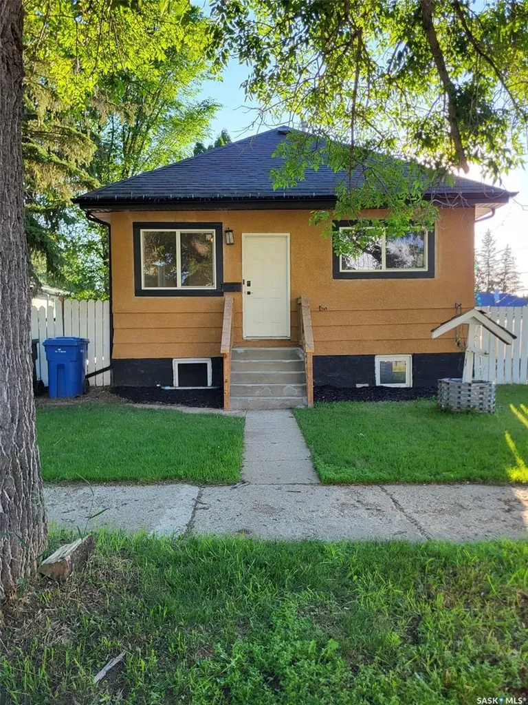 1691 104th Street North Battleford SK S9A 1P6