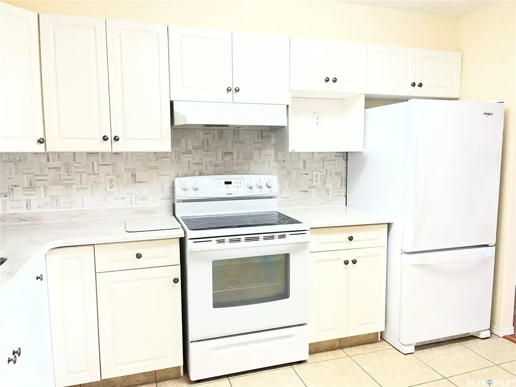2300 Tell Place Regina SK S4V 3C3