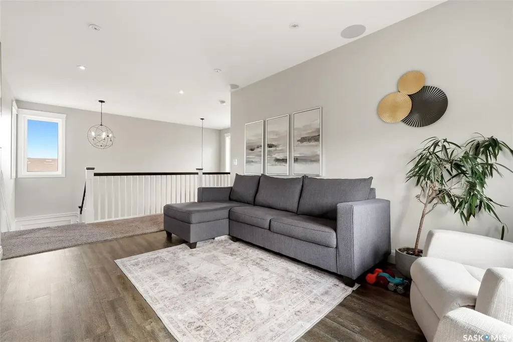 3 Oxford Bay White City SK S4L 0C6