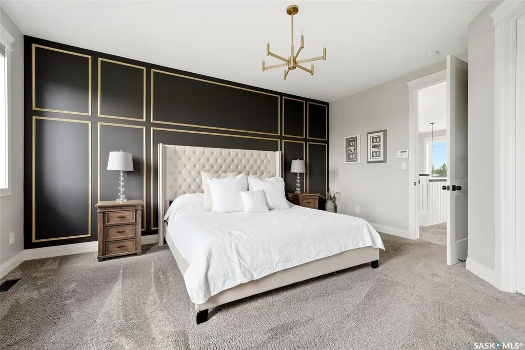 3 Oxford Bay White City SK S4L 0C6