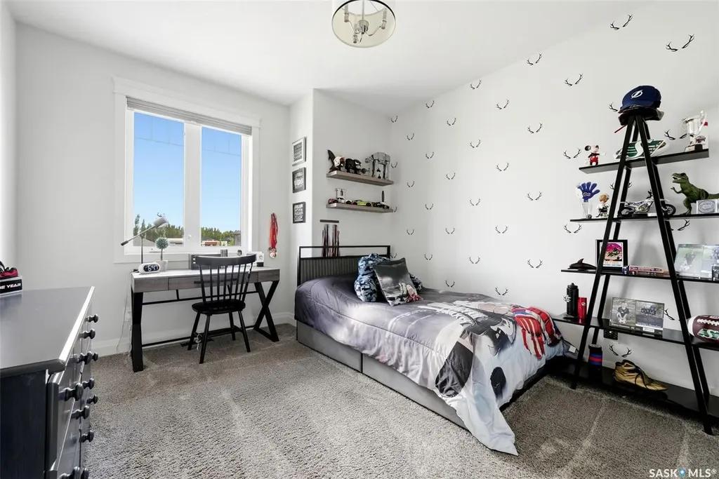 3 Oxford Bay White City SK S4L 0C6