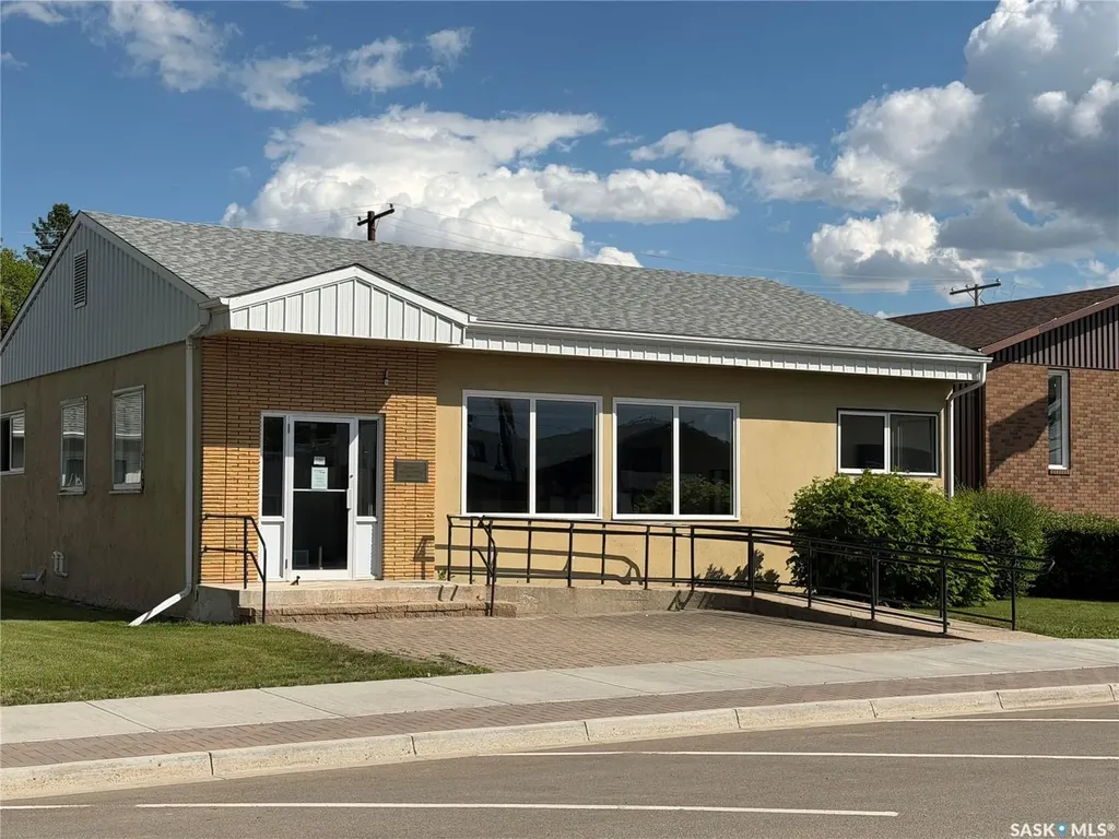 308 Main Street Watrous SK S0K 4T0