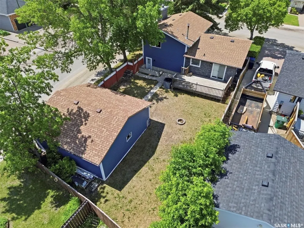483 Wakabayashi Crescent Saskatoon SK S7K 7M6
