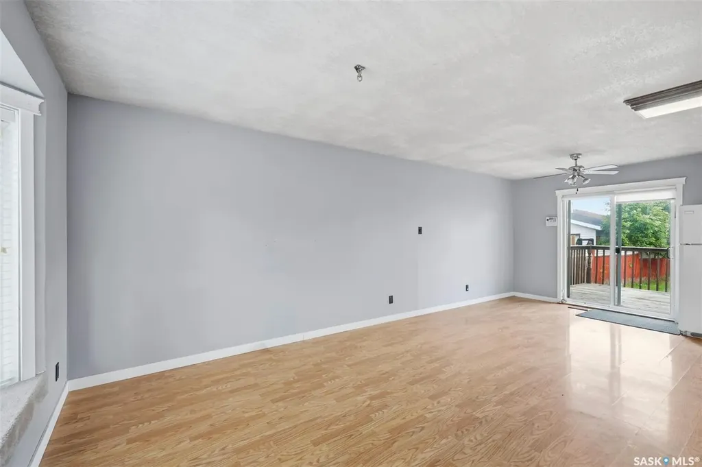 483 Wakabayashi Crescent Saskatoon SK S7K 7M6