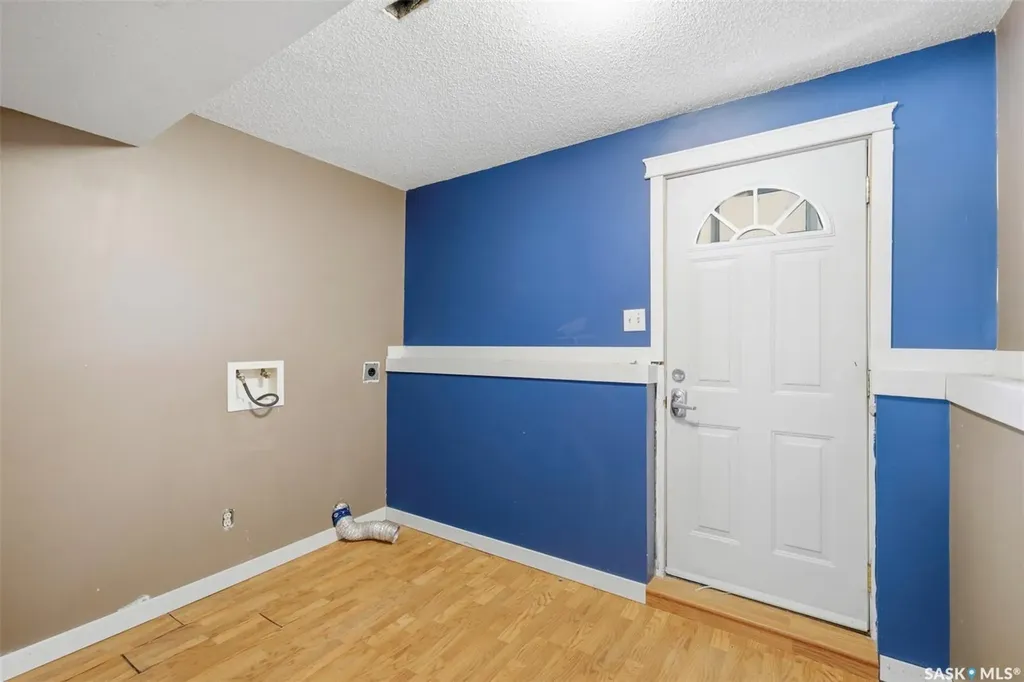 483 Wakabayashi Crescent Saskatoon SK S7K 7M6