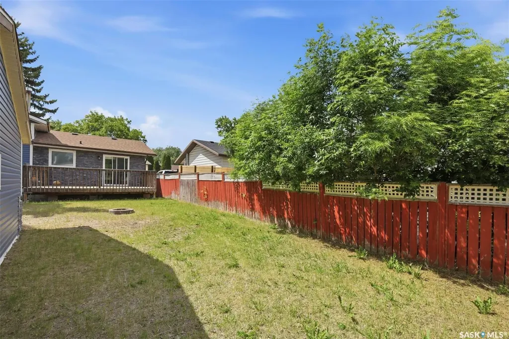 483 Wakabayashi Crescent Saskatoon SK S7K 7M6