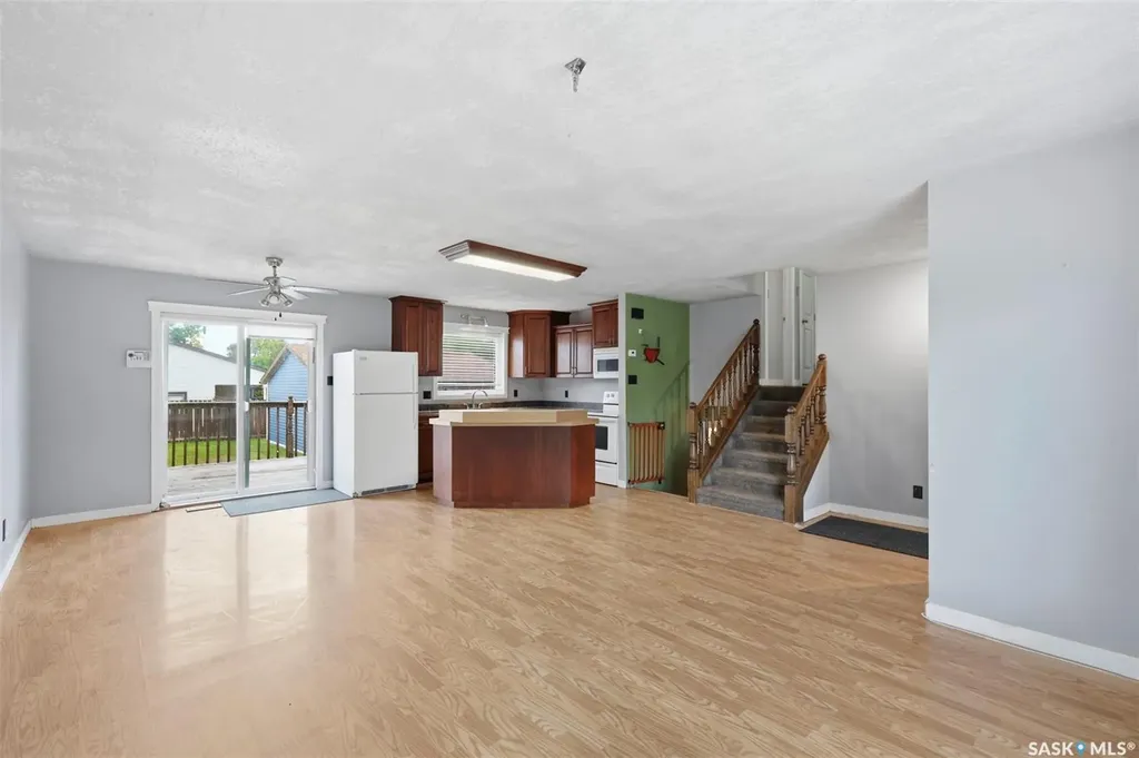 483 Wakabayashi Crescent Saskatoon SK S7K 7M6