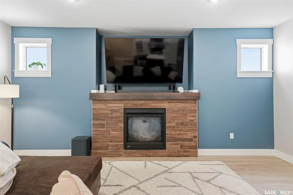 3220 11th Street Saskatoon SK S7M 5M4