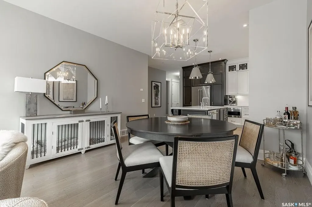 404 Cartwright Street Saskatoon SK S7T 0W6