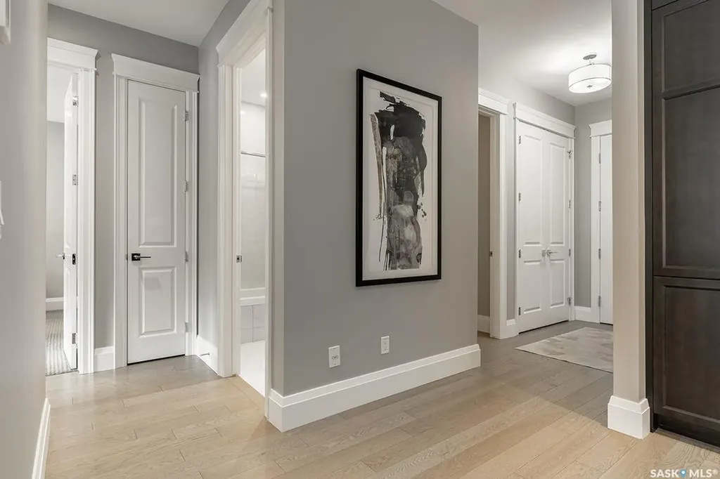 404 Cartwright Street Saskatoon SK S7T 0W6