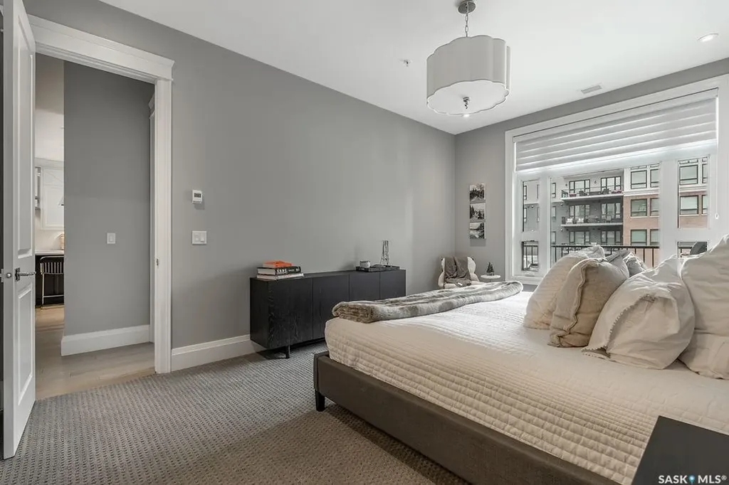 404 Cartwright Street Saskatoon SK S7T 0W6
