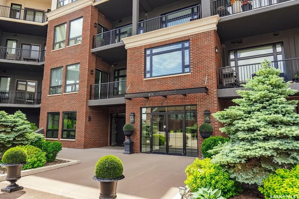 404 Cartwright Street Saskatoon SK S7T 0W6