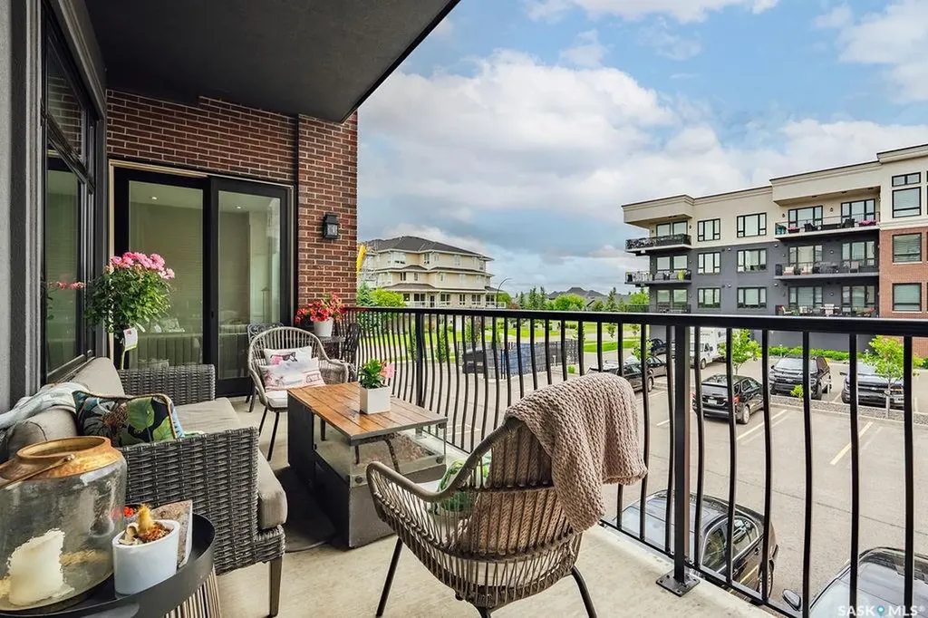404 Cartwright Street Saskatoon SK S7T 0W6
