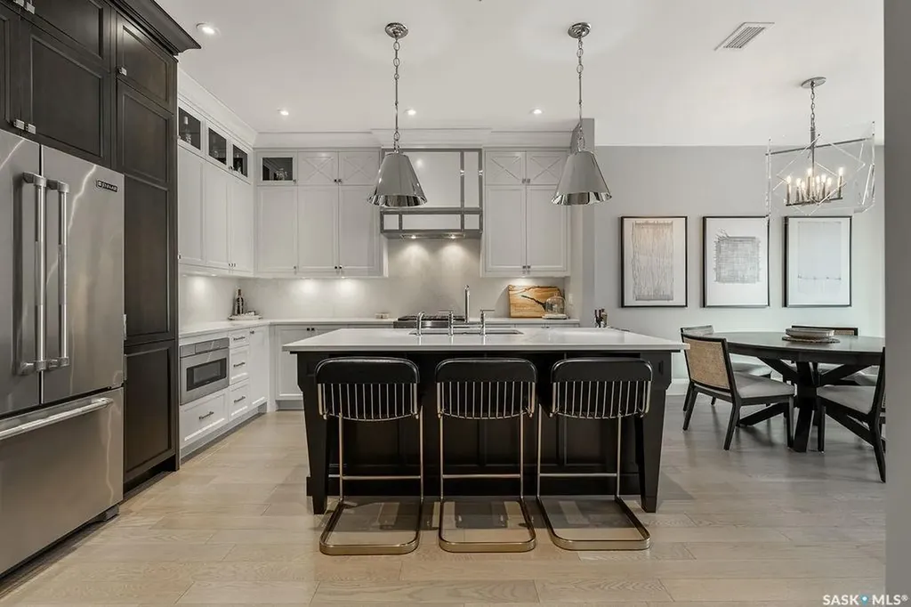 404 Cartwright Street Saskatoon SK S7T 0W6