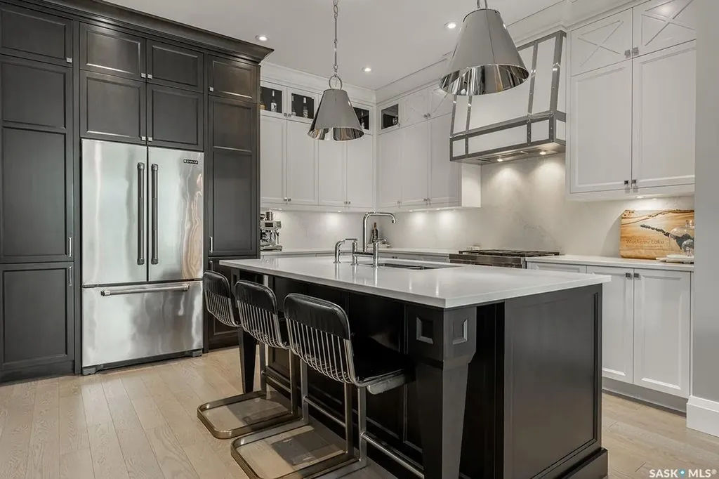 404 Cartwright Street Saskatoon SK S7T 0W6