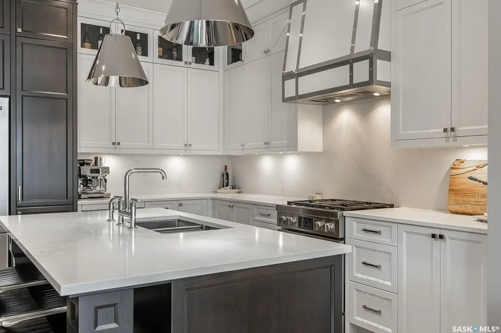 404 Cartwright Street Saskatoon SK S7T 0W6